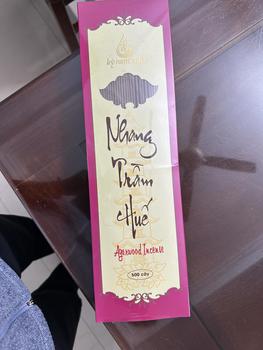 Product Review of Nhang trầm Hồng Ngọc Kỳ Nam Anh - Hộp 500 cây - 40cm - Loại phổ thông Dầu Thơm Phòng Nước Hoa from N**n M**h C**u 1