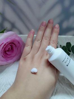 Product Review of 【giao hàng 24h】[Mua 1 Tặng 1] Kem dưỡng tay hương thơm, dưỡng ẩm lâu dài, làm sáng tông da, Giúp da mềm mịn, dùng thử cho nam và nữ, 50g/ống from 3**d 1