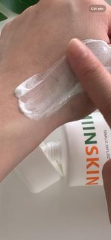 Product Review of Kem dưỡng hỗ trợ nâng tone da MIINSKIN Whitening Glowy Toning Cream 70ml from Y** P**g 1