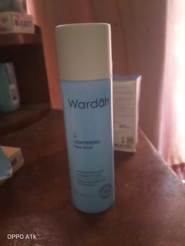 Product Review of Wardah Lightening Face Toner 125 ml Hydrating Toner from R**y 0