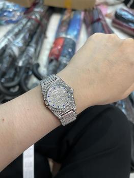 Product Review of Đồng Hồ AW24 Hvan, Nữ Thần Trong Mơ Đồng Hồ Độc Đáo Sang Trọng, Đồng Hồ Nữ, Không Thấm Nước【hvan638】 from N** Y** s** Y** N** P**m N**n 1