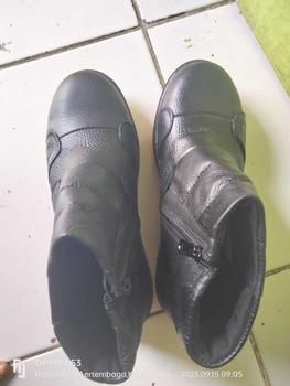 Product Review of Sepatu Boot Safety Kulit Asli Pria Bikers Tiktok Shop STG-SFT Boots Karet from R**i A**r 2