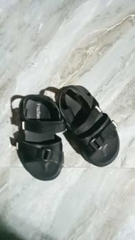 Product Review of Sandal Học Sinh Quai Hậu Dành Cho Bé Trai Và Bé Gái Kích Thước Từ 24 Đến 35 from Q**🍁 0