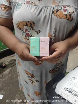 Product Review of FYC - Yessica's Tea Tree & Strawberry Anti Pores & Acne Clay Stick Mask from m**5 1