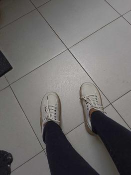 Product Review of Sepatu Wanita Moderen Cantik Sneakers Viral Comfy Ootd Fashion Bahan Pu  Bora from M**a D**a 1