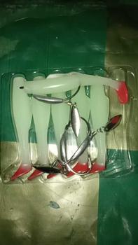 Product Review of Umpan SOFTLURE 8cm isi 6pcs 8cm Bonus Bkk 2/0 3pcs Lure +Propeller from W**a 0