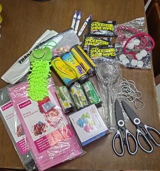 Product Review of 1Pack Assorted hair pony hair accessories for kids from M**a C**y 0