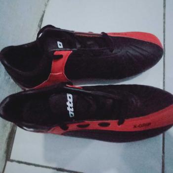 Product Review of Sepatu Bola Kulit Pull Besi Dewasa (Dijahit dan Dipaku) from D**) 0