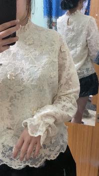 Product Review of Áo sơ mi ren hoa thêu nổi chất vải mềm 2 lớp cổ viền ren xinh By Halinh M2602 from M**m 1