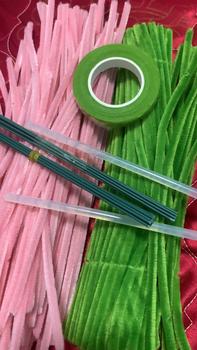 Product Review of ช่อดอกไม้แท่งบิด, แพ็คเกจวัสดุทิวลิป DIY ทำด้วยมือ, แท่งบิดตุ๊กตาหนาพิเศษ, วัสดุครบชุด from ค**🍵 0