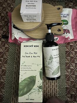 Product Review of KEM MỤN BUSTER 20G - Kim Mỹ Kim - Kem Hỗ Trợ Da Mụn - Net 20g Chăm Sóc Da Skincare Làm Đẹp Da Nữ Dưỡng Ẩm Da from Đ**🦁 0