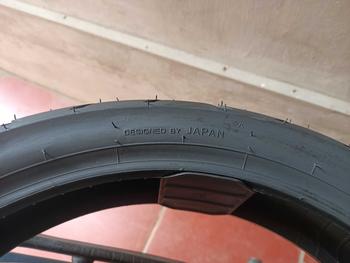 Product Review of 1 Cái Vỏ Lốp Xe HVR 17 inch Không Ruột cho Exciter Winner Raider Satria Sonic (SL 1 cái) - Vỏ Lốp Xe Máy from L** S** R**g H** N**a Đ**g 3