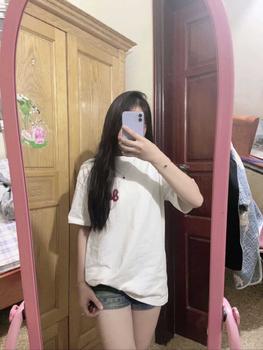 Product Review of TRENDYBOUTIQUE- Áo phông cộc chữ đỏ thêu xù from ** 0