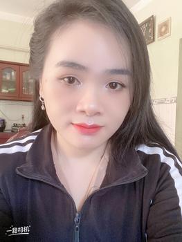 Product Review of Kem Chống Nắng Nâng Tone Kiềm Dầu Che Khuyết Điểm SPF 50 + PA ++++ Thương Hiệu : WinKorea Skincare Sunscreen Chăm Sóc Da Nữ Làm Đẹp Da from N**0 2