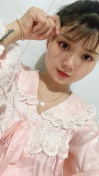 Product Review of [Form Rộng Áo Tay Lửng] Bộ Pijama Nữ Thiết Kế Tiểu Thư 3, Chất Liệu Lụa Xước Voi Gồm 3 Màu Đen, Hồng, Trắng Kem - PIJAMA HĐ Nhung Nho Màu Hồng from H** D** 1