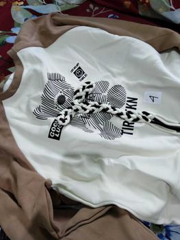 Product Review of Fania Atasan Wanita Kaos Sweet Salju Variasi Kancing Super Lembut from H**y g**1 1