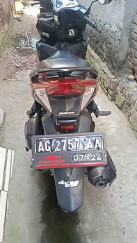 Product Review of Dudukan Plat Nomor Red Bull List Warna Cover Plat Variasi Motor Universal from h**8 0