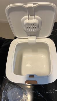 Product Review of ถังข้าวปิดผนึก ธัญพืช กันแมลง และกัน ความชื้น ภาชนะในครัว กล่องเก็บของ มีฝาปิด สำหรับถังข้าว 5/10KG from L**p 0
