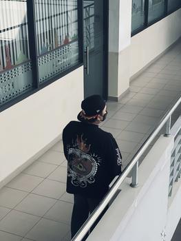 Product Review of Áo thun nam nữ form boxy GWYN OFFSHORE T-SHIRT Cotton Màu Đỏ Cổ Tròn Menswear from b**h d**g t**g t** ♈** 0