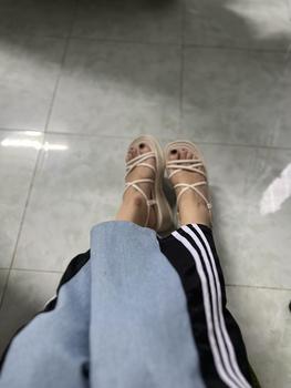 Product Review of EROSSKA - Giày sandal nữ đế xuồng dây quai mảnh cao 6cm màu nude - SB014 from n**u 1