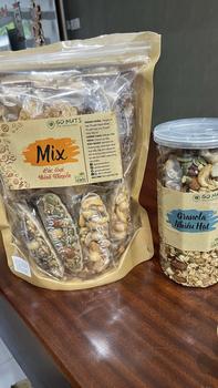 Product Review of Granola Nhiều hạt GO NUTS Hạt mix ngũ cốc dinh dưỡng không đường tạo ngọt bằng mật ong from V**i 0