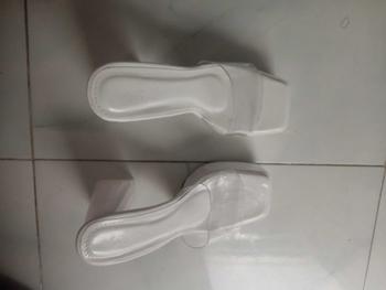 Product Review of (lùi size chân gầy)Dép Guốc nữ 12p -cao gót mũi vuông quay ngang trong mềm đúp trước 3cm. from H**g L** 1