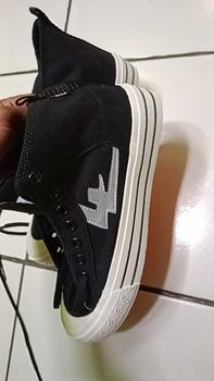 Product Review of Sepatu Sneakers Aeko Newtwoyers Blackwhite High Klasics Reflective from d**8 1