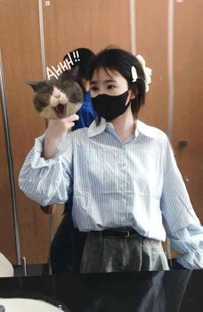 Product Review of KeithHouse ASM02 -Áo sơ mi nữ kiểu kẻ sọc xanh tay nhúm bèo from 𐙚**i đ** h** s**𓆝 0
