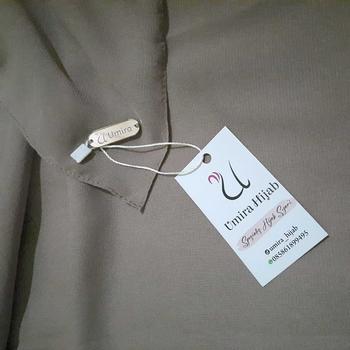 Product Review of L HAURA SCARF HIJAB MALAY SYAR'I Empat Nyaman Oval Polycotton from f**m 3