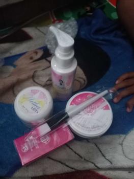 Product Review of Bundle Isi 5 Misonells Hb booster 250gr & Bleaching Licorice+Aha Bodyserum from E**a 0