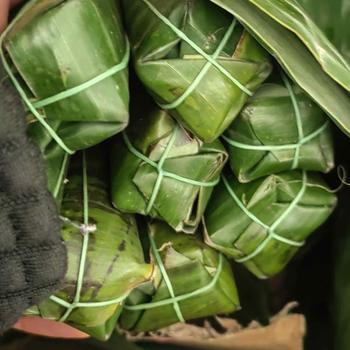 Product Review of [ Chỉ ship M.Bắc +M.Trung ] 50 cái Nem chua truyền thống loại vừa đầy đủ đinh lăng tỏi ớt Cay from t**n 0