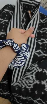 Product Review of Shanaya Baju Batik Wanita Blus Blazer Tenun Original Outer Batik Kerja Cantik Elegan Cocok untuk baju kerja kuliah atasan  cardigan  formal  kantor Casual  Nyaman Motif Katun Panjang Hitam from H**u 0
