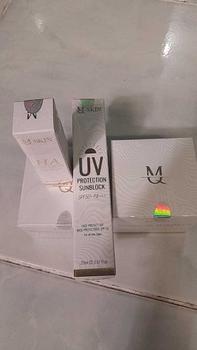 Product Review of [MQ SKIN Tặng 1 NẠ ] Kem Face Siêu Trắng 30gr + Cao Nám Đêm + Serum Căng Bóng Da _ Hỗ Trợ  Dưỡng Trắng Mờ Thâm Nám , Căn Bóng Da  Skincare from T**y N**n 0