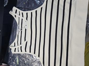 Product Review of เสื้อแขนกุดเสริมบรา SABINA มีฟองน้ำที่เต้า *เทียบไซซ์ก่อนซื้อเท่านั้น* from i**a 0