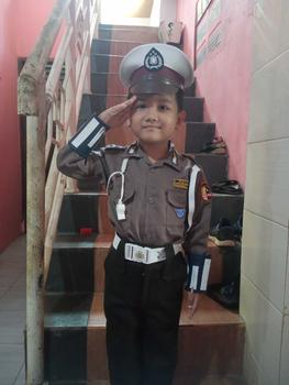 Product Review of SERAGAM PROFESI BAJU POLISI ANAK KOSTUM POLISI ANAK/KOSTUM POLISI SABARA PROFESI ANAK from w**7 3
