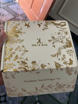 Product Review of Alula Travel Prayer Set | Mukena Mini Travel Premium by Kallia | Packaging with box from C**✨ 0