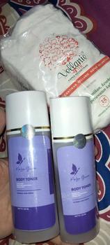 Product Review of PAKET 2 TONER BADAN MARLENA DNA SALMON BODY TONER MARLENA BPOM from d**a 1