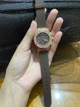 Product Review of B.4 Đồng Hồ Nữ Davena dây cao su mềm, mặt bo viền vàng đính đá Nữ  Đinh Ví women watch from ** 0