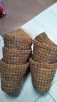 Product Review of Pot anggrek tempel dinding serabut kelapa Bunga Pvc from r**2 0