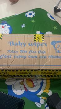 Product Review of Combo 10 bịch khăn ướt không cồn không mùi không đỗ lông cho bé from ** N**i P**m ** 0