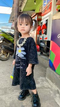 Product Review of Vendom Kids Baju Kaos Anak Washet Laki-Laki / Perempuan Unisex Umur 1-12 Tahun Bahan Cotton 30S Katun Santai Polos Hitam from L**n 2