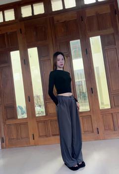 Product Review of QUẦN DÀI KAKI ỐNG RỘNG PARACHUTE LƯNG CHÉO - FRIENDS FOREVER CHÍNH HÃNG from ๖**ツ 0