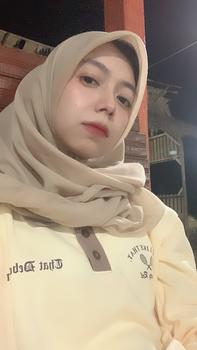 Product Review of JUST LIKE THAT SWEATER CROOPE - SWEATER CROP WANITA KERAH KANCING baju bandung Fit Fleece from n**e 1