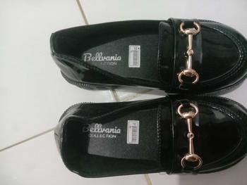 Product Review of SEPATU ANAK PEREMPUAN DOCMART MOTIF KANCING GOLD CANTIK SEPATU FLAT SLIP ON ANAK TERBARU SEPATU SEKOLAH ANAK WANITA COCOK UNTUK HARIAN FORMAL SANTAI LIBURAN SEPATU ANAK TERLARIS MURAH KUALITAS PREMIUM fashion pantofel from M**t A**a 1
