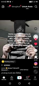 Product Review of JUST LIKE THAT SWEATER CROOPE - SWEATER CROP WANITA KERAH KANCING baju bandung Fit Fleece from k**࣭ 2