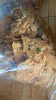 Product Review of Cơm Cháy Mắm Hành 500g thơm ngon Thức Ăn from L** B** 0
