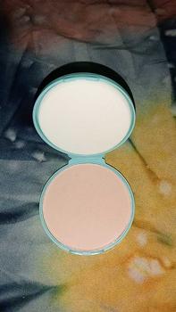 Product Review of WARDAH Everyday Luminous Two Way Cake Refill - Bedak Dengan Hasil Matte Yang Halus Ringan Dengan Kandungan Vit E - Oil Control dengan Hasil Akhir Natural - Makeup from M**a S**n 2