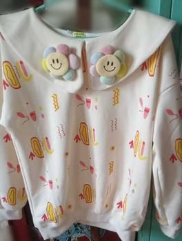 Product Review of Áo nỉ cổ polo bông hoa nổi cao cấp độc lạ nàng thơ Chang Ơiii- áo Tết 2024 cho nữ, áo didika Women Hoodie from 🎀**🎀 0