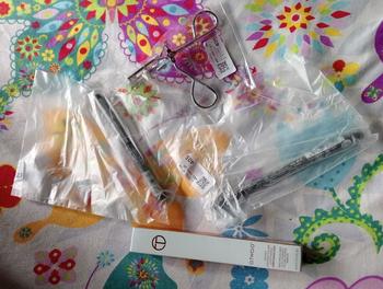 Product Review of 4Pcs Eyes Makeup Set 3D Fiber Mascara+eyebrow pencil+eyeliner+eyelash curler Waterproof Long Lasting from M**a 0