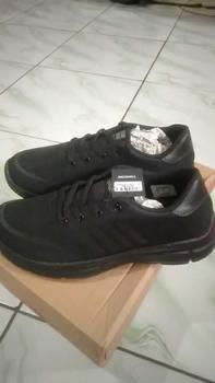 Product Review of TOMKINS Scool Swarm One - Hitam Sepatu Sekolah Anak Remaja Sneakers Olahraga Casual from f**a 0